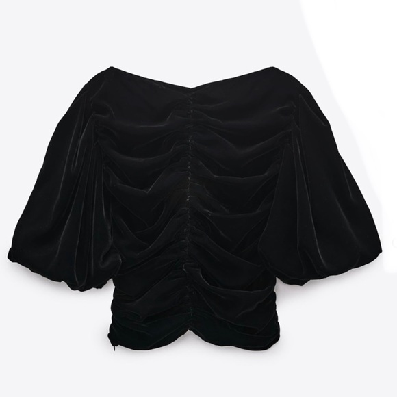 🥰🥰ZARA Velvet Buttoned Rushed Top🥰🥰 - Picture 3 of 8